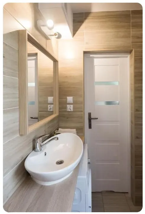 Hello Apartments Broniewskiego Hawajski 400 M Do Plazy غدانسك
