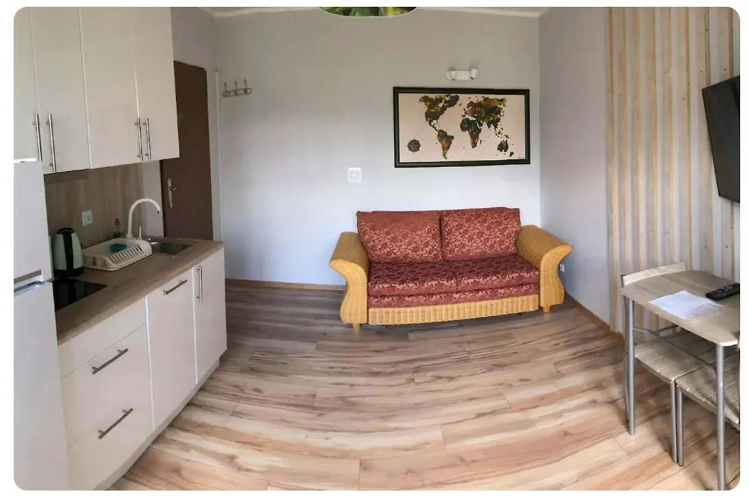 Hello Apartments Broniewskiego Hawajski 400 M Do Plazy غدانسك 0*,  بولندا